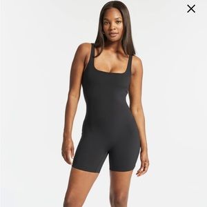 Workout bodysuit never worn